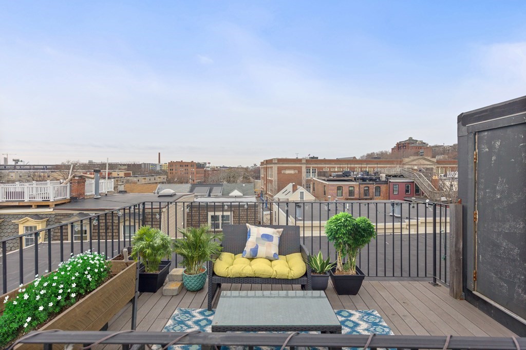 7 Franklin Street, Unit 1 Boston, MA 02129 - Photo 27 of 34