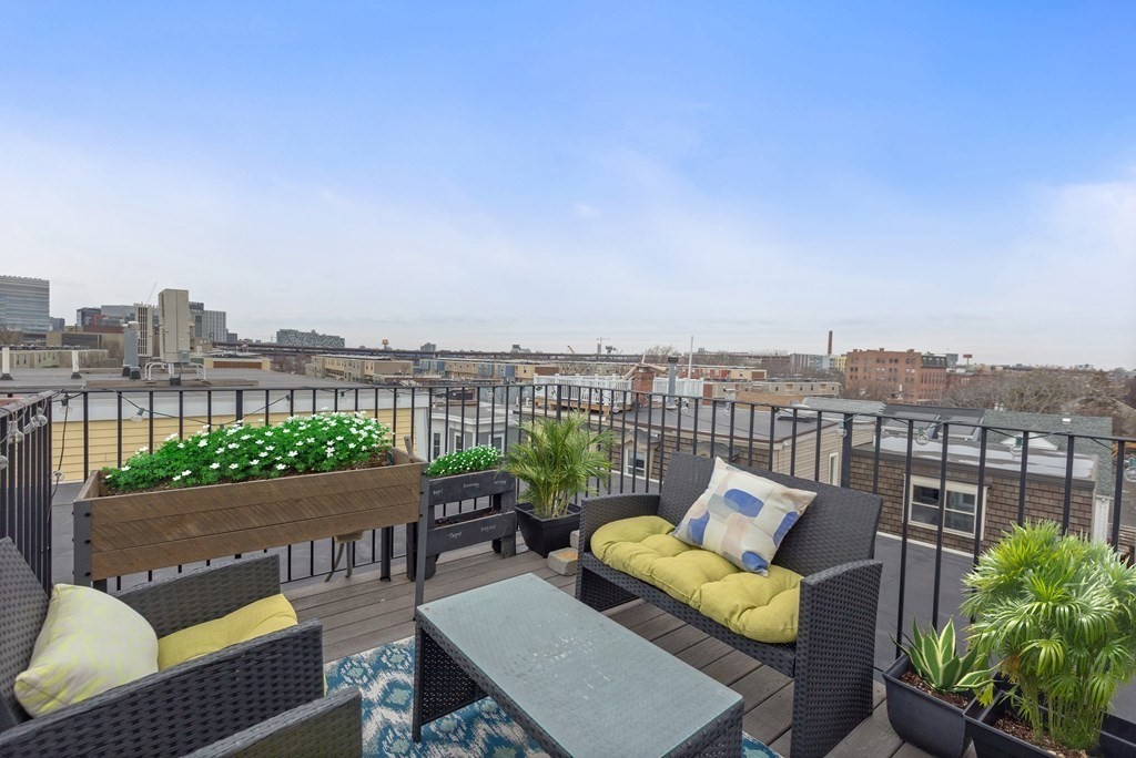 7 Franklin Street, Unit 1 Boston, MA 02129 - Photo 29 of 34