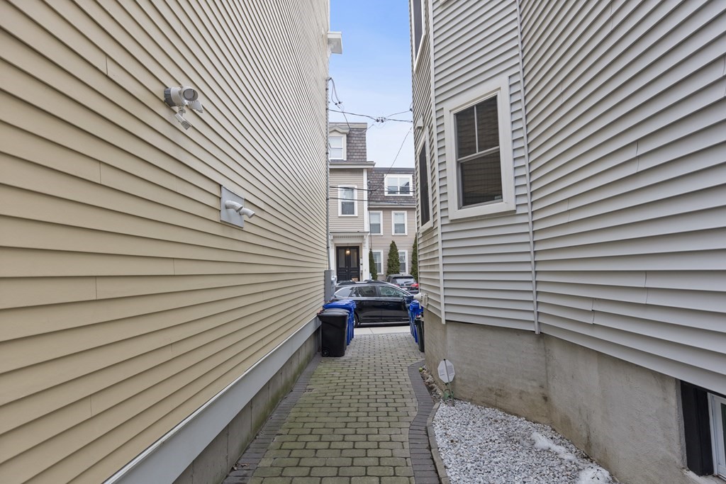 7 Franklin Street, Unit 1 Boston, MA 02129 - Photo 34 of 34