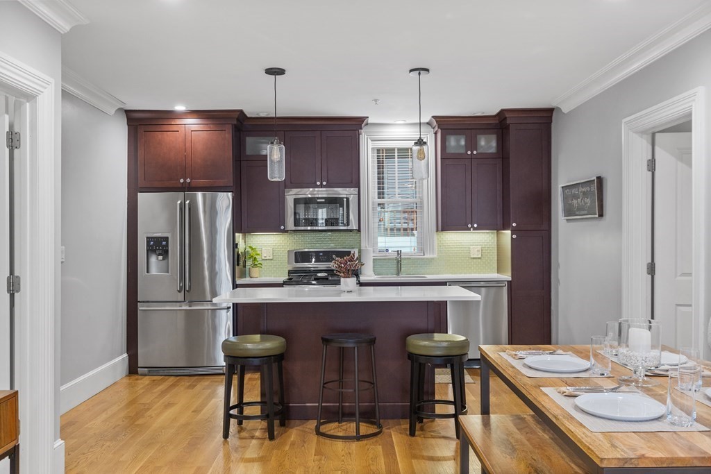 7 Franklin Street, Unit 1 Boston, MA 02129 - Photo 8 of 34