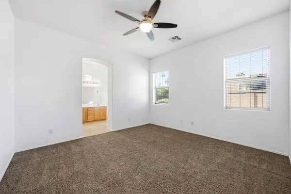 $2,100 | 906 East Sheffield Avenue, Chandler, AZ 85225