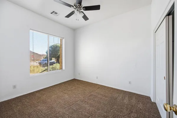 $2,100 | 906 East Sheffield Avenue, Chandler, AZ 85225