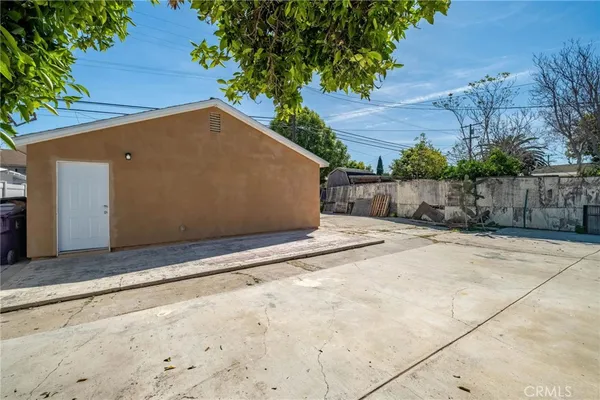$1,300,000 | 1972 North Olive Avenue, Long Beach, CA 90806