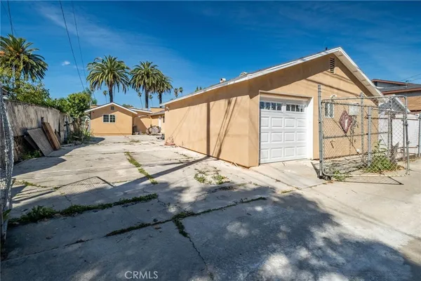 $1,300,000 | 1972 North Olive Avenue, Long Beach, CA 90806