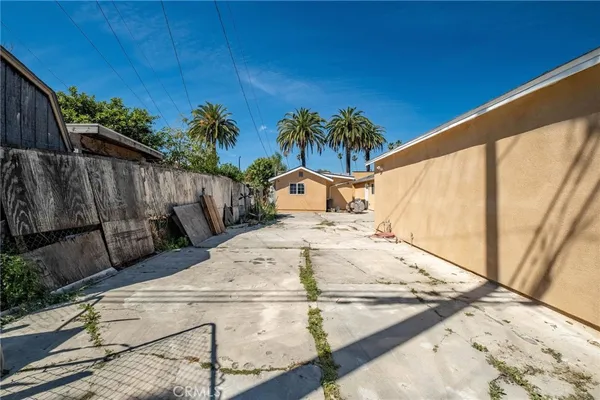 $1,300,000 | 1972 North Olive Avenue, Long Beach, CA 90806