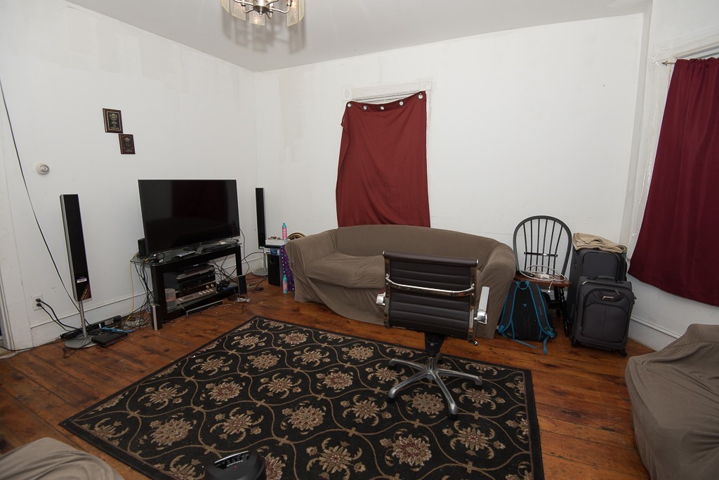 3 Esther Street Worcester, MA 01607 - Photo 3 of 15 Gallery Image 3