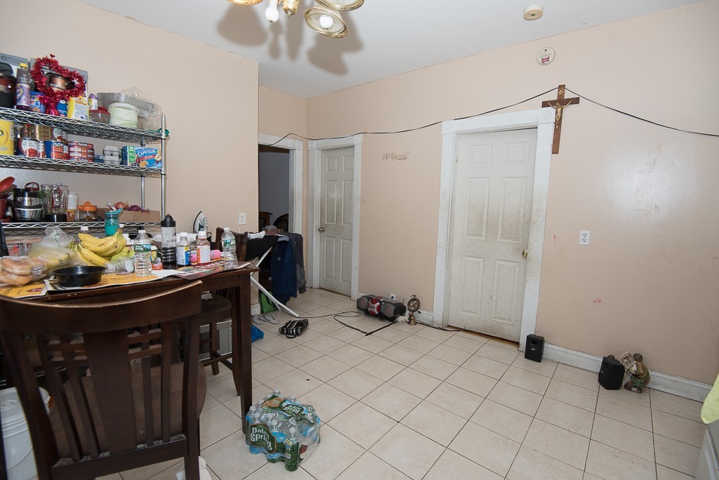 3 Esther Street Worcester, MA 01607 - Photo 7 of 15 Gallery Image 7