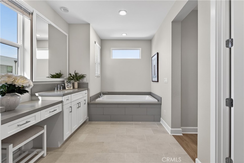 124 Draw Irvine, CA 92618 - Photo 28 of 47