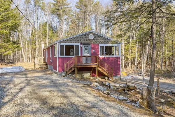 $389,000 | 52 Rosemont Avenue, Waterboro, ME 04061