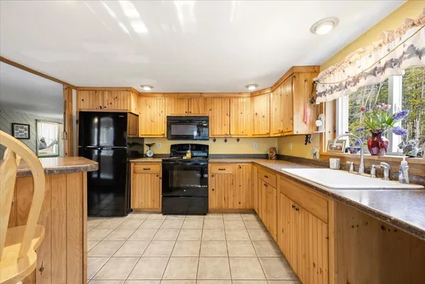 $389,000 | 52 Rosemont Avenue, Waterboro, ME 04061