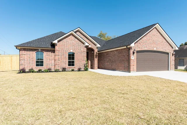$395,000 | 8390 Westgate Drive, Beaumont, TX 77706