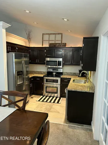 $2,250 | 1007 Huntington Pl Drive, Maryville, TN 37803