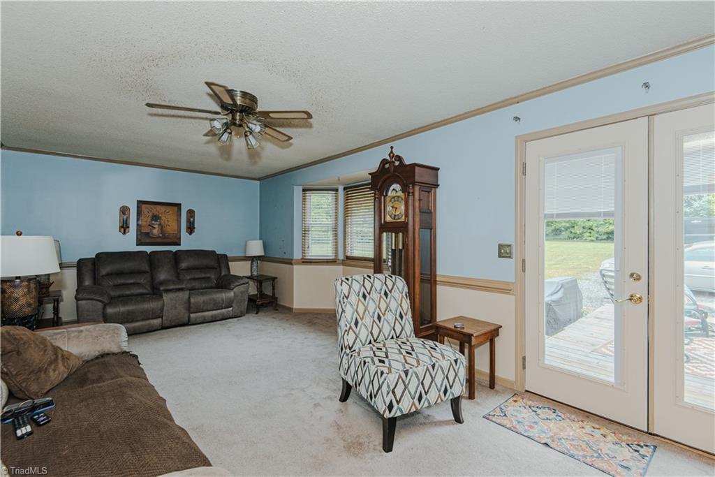 403 Rolling Road Haw River, NC 27258 - Photo 10 of 24