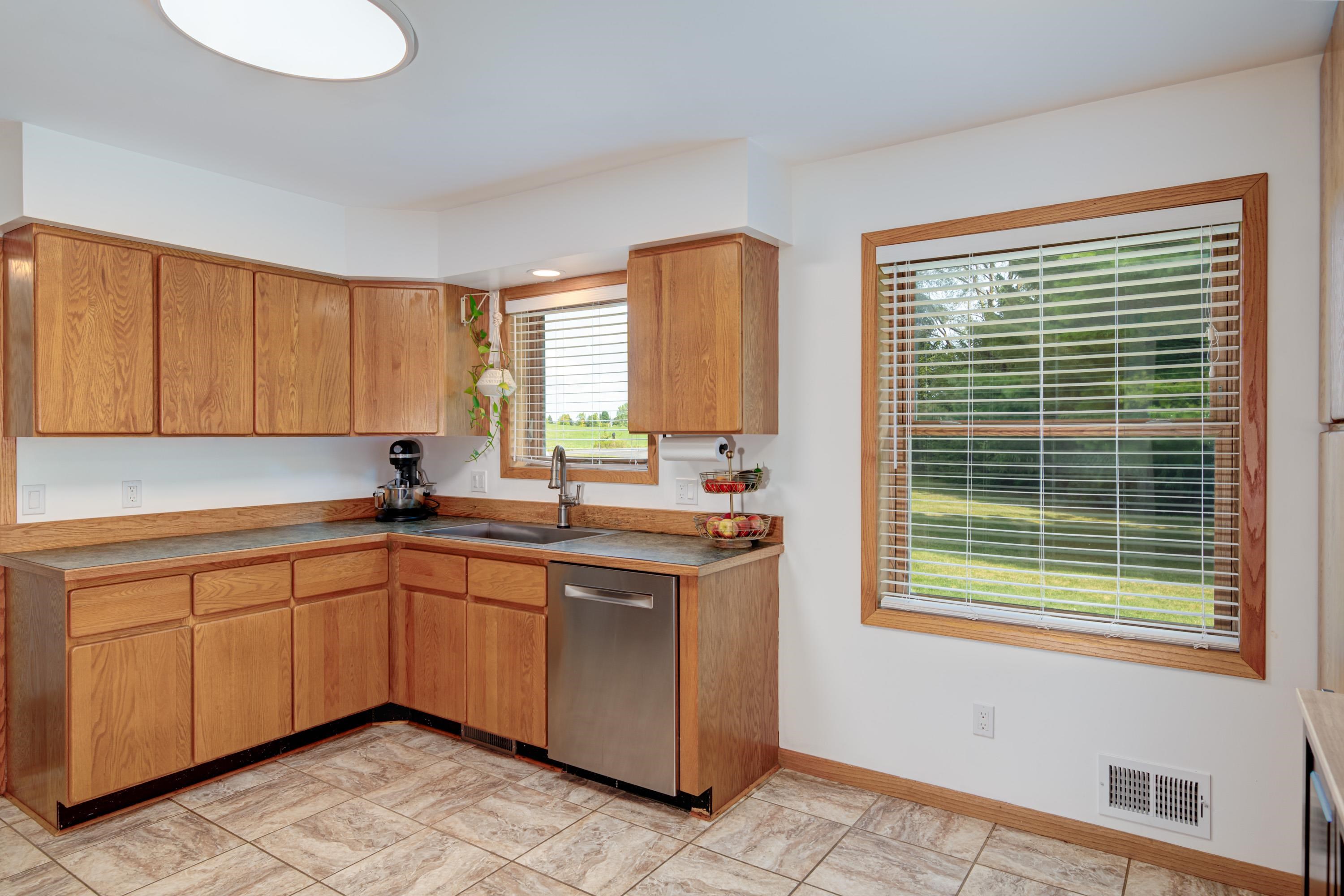 5665 Secor Road Traverse City, MI 49685 - Photo 13 of 54