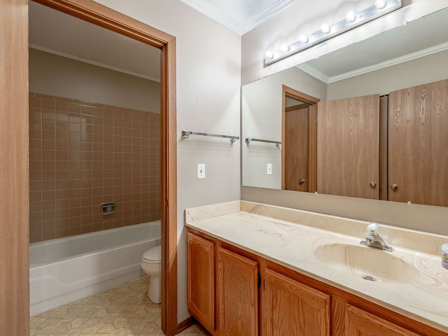 810 Fox Run Lane Algonquin, IL 60102 - Photo 15 of 20