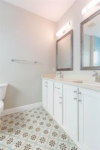 $2,900 | 218 West Jean Street, Tampa, FL 33604