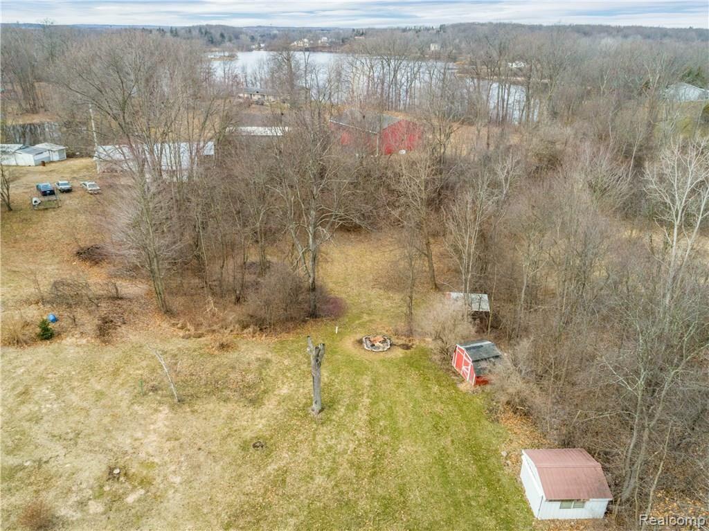 14384 Hess Road Holly, MI 48442 - Photo 29 of 30 14384 Hess Rd Holly MI 48442-print-042-12-14384 Hess Road Holly-4200x3149-300dpi.jpg