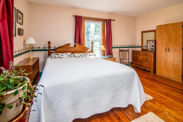 $339,900 | 300 Birchcrest Road, Horicon, WI 53032