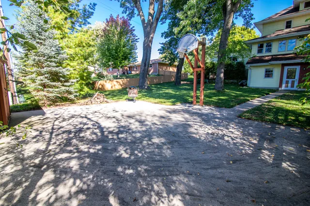 $339,900 | 300 Birchcrest Road, Horicon, WI 53032