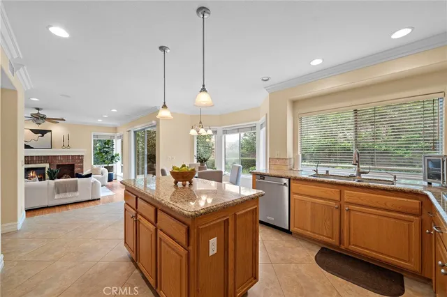 $1,699,950 | 2811 North Roxbury Street, Orange, CA 92867