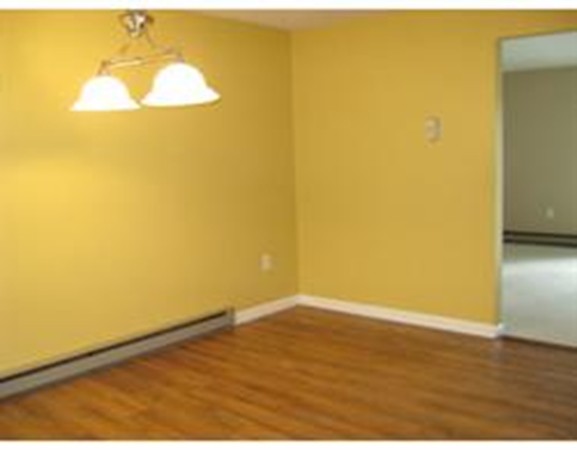 29 Drake Road, Unit 29 Fitchburg, MA 01420 - Photo 3 of 9 Gallery Image 3