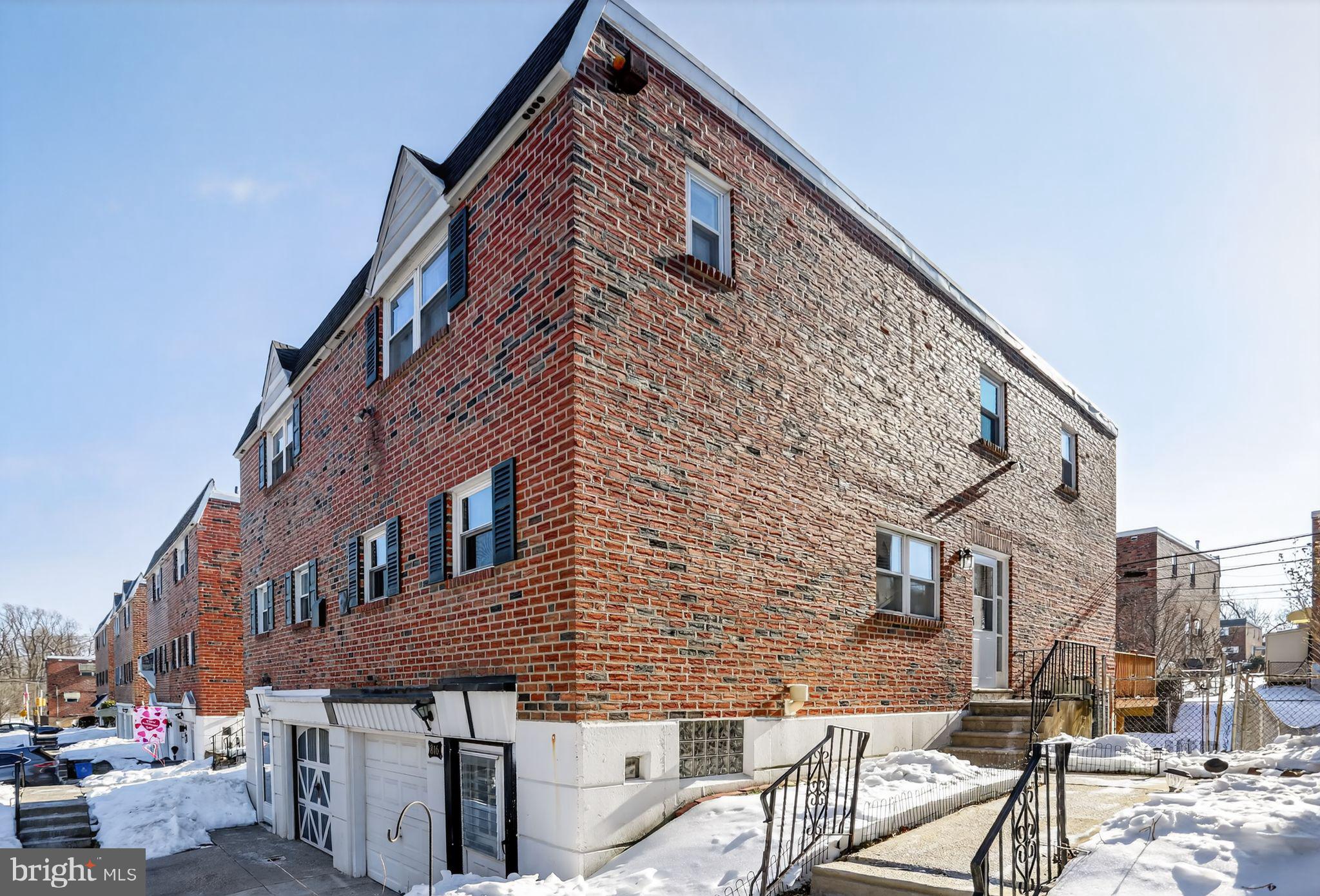 816 Susquehanna Road Philadelphia, PA 19111 - Photo 1 of 33 Gallery Image 1