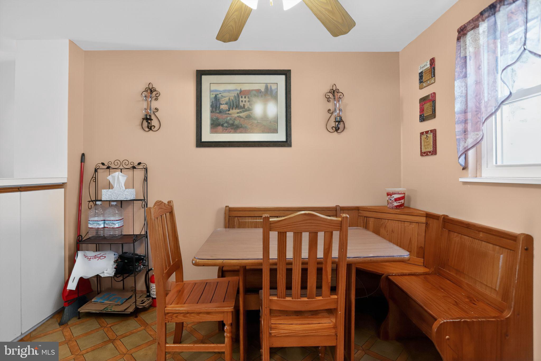 816 Susquehanna Road Philadelphia, PA 19111 - Photo 11 of 33 Gallery Image 11
