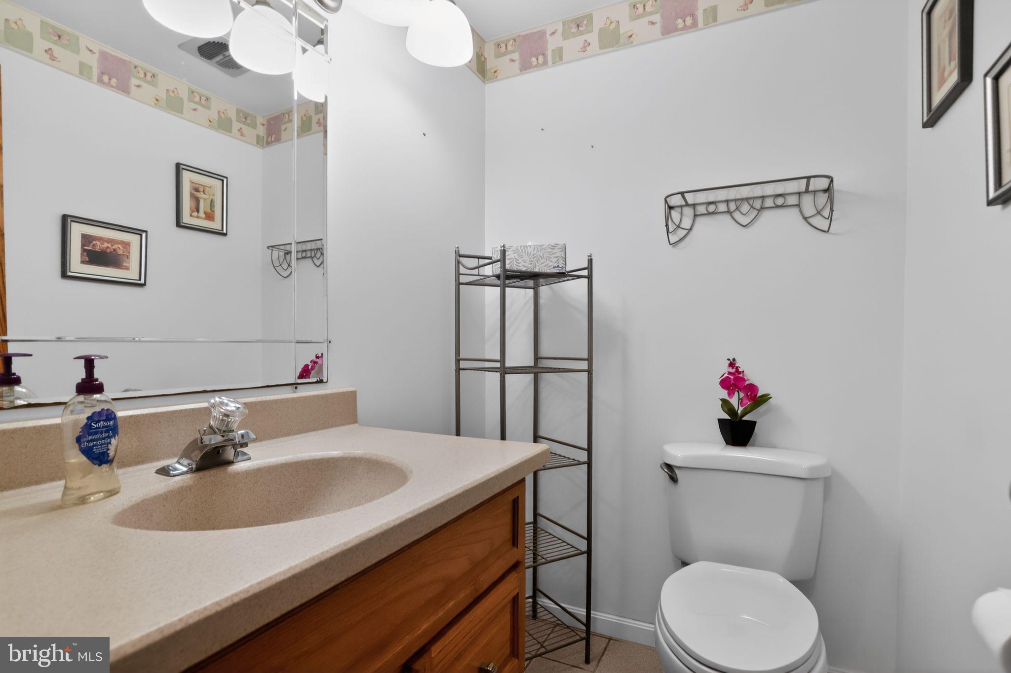 816 Susquehanna Road Philadelphia, PA 19111 - Photo 12 of 33 Gallery Image 12