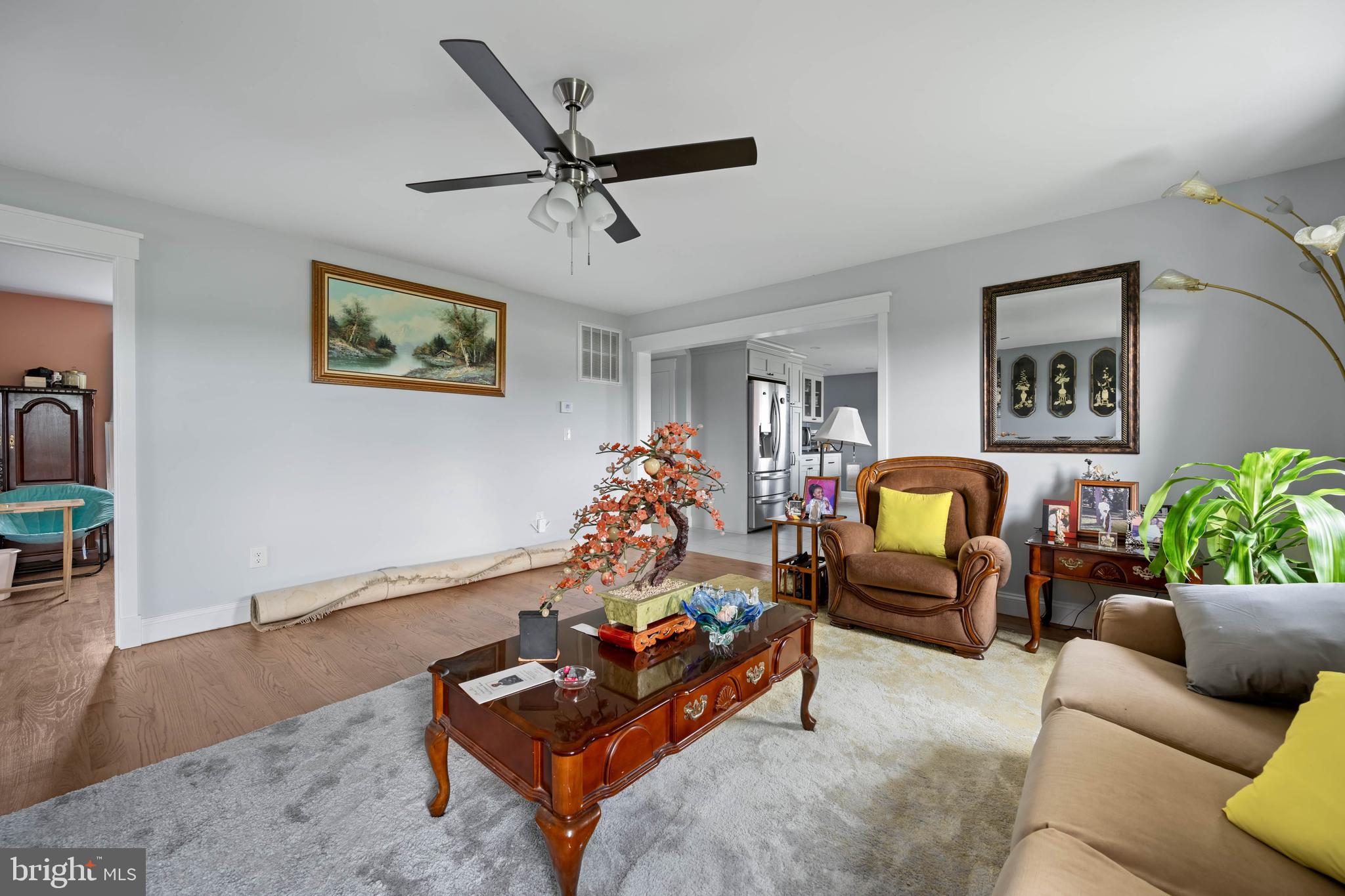7347 Harmony Road Preston, MD 21655 - Photo 27 of 63 Living Room