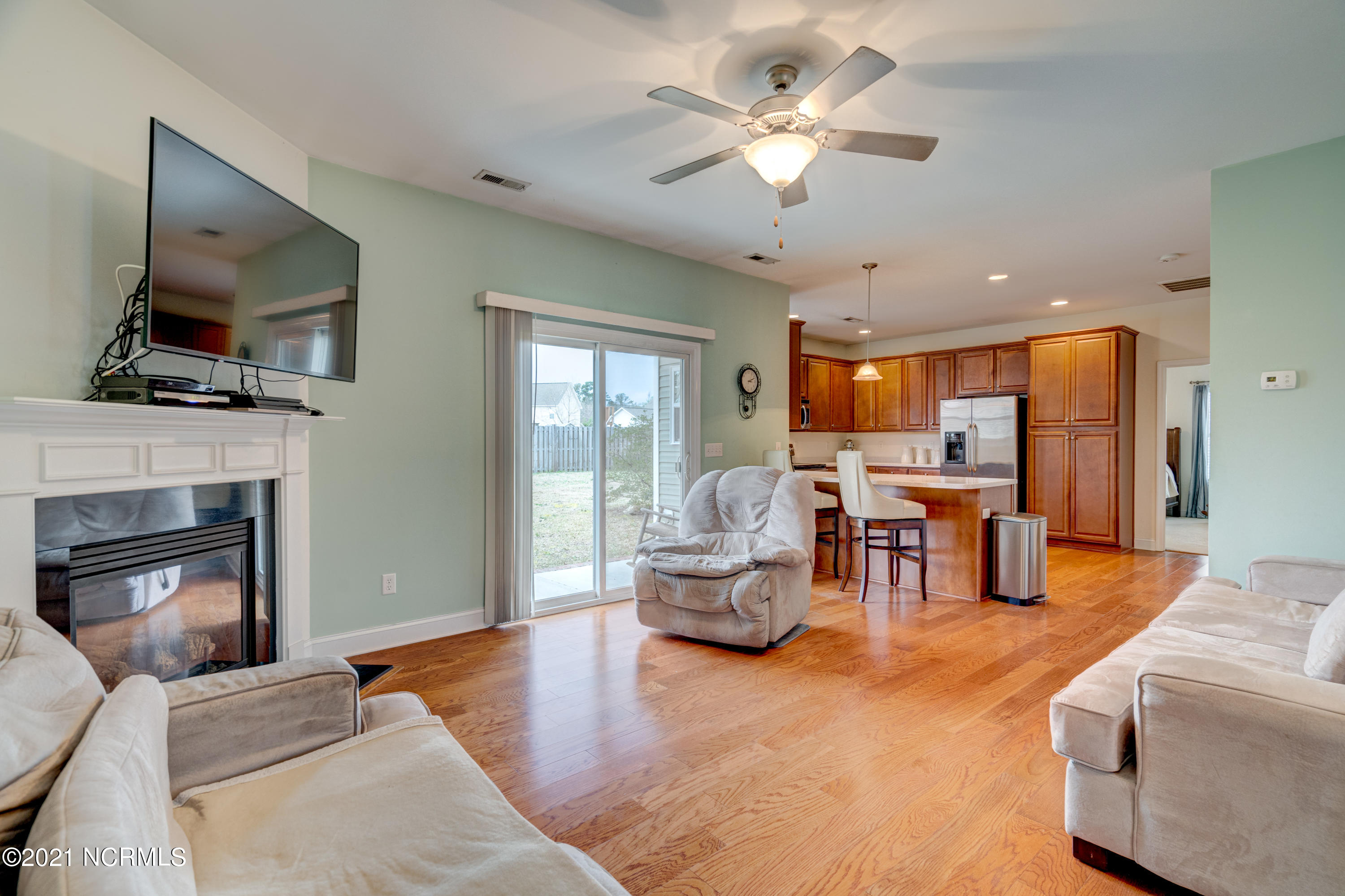 1703 Stones Edge Loop Road Wilmington, NC 28405 - Photo 11 of 31 1703StonesEdgeEdit-16