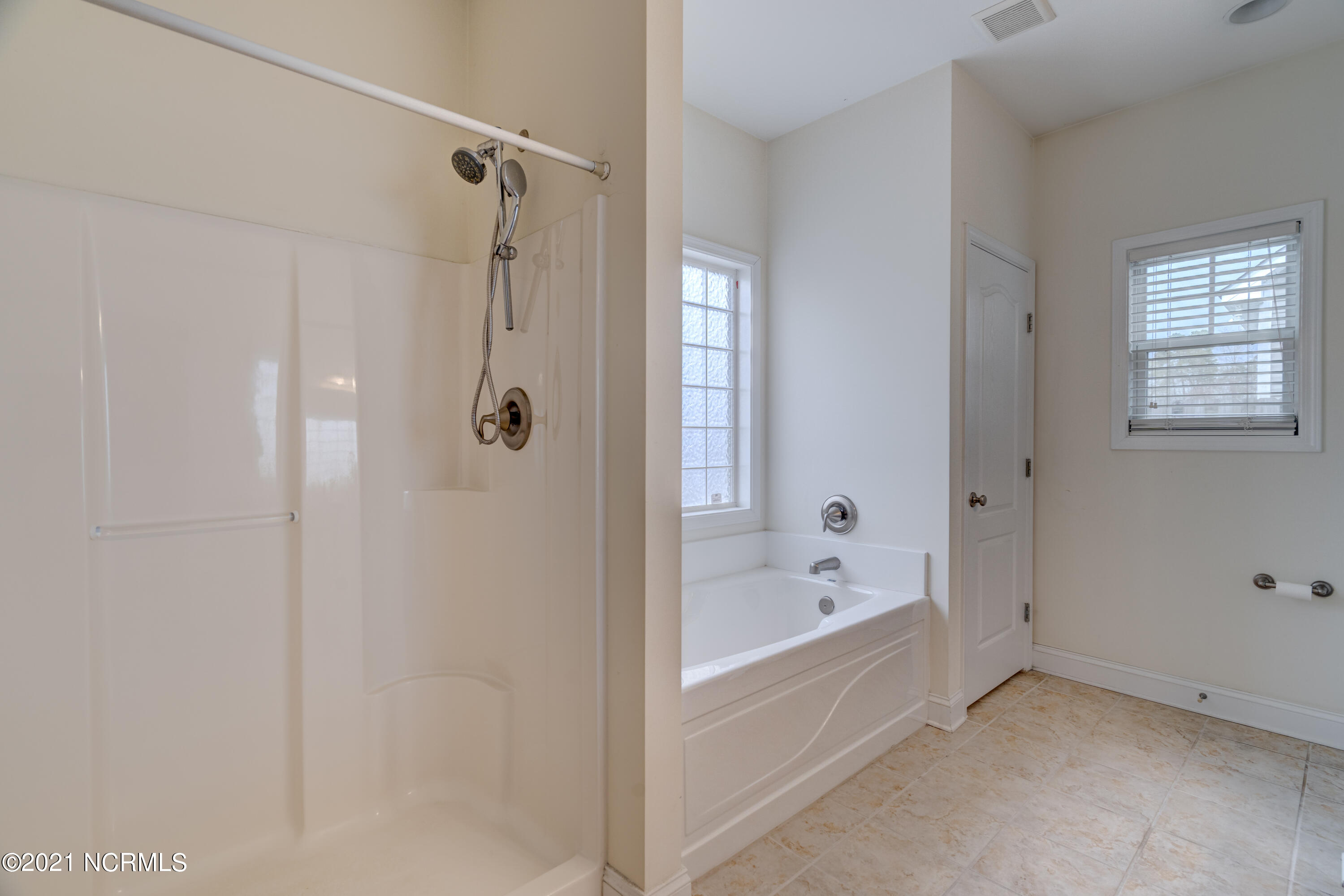 1703 Stones Edge Loop Road Wilmington, NC 28405 - Photo 15 of 31 1703StonesEdgeEdit-30