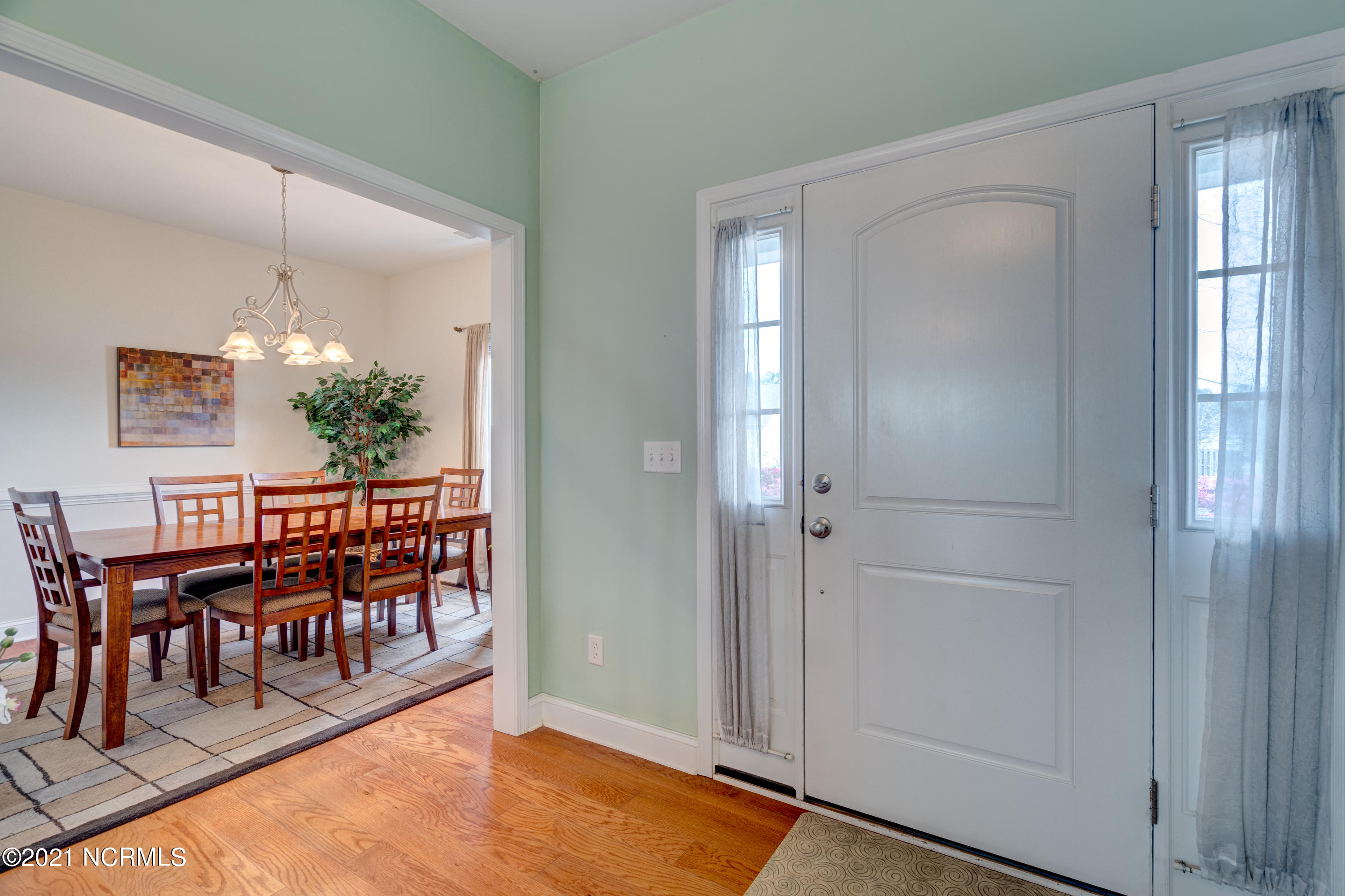 1703 Stones Edge Loop Road Wilmington, NC 28405 - Photo 4 of 31 1703StonesEdgeEdit-11