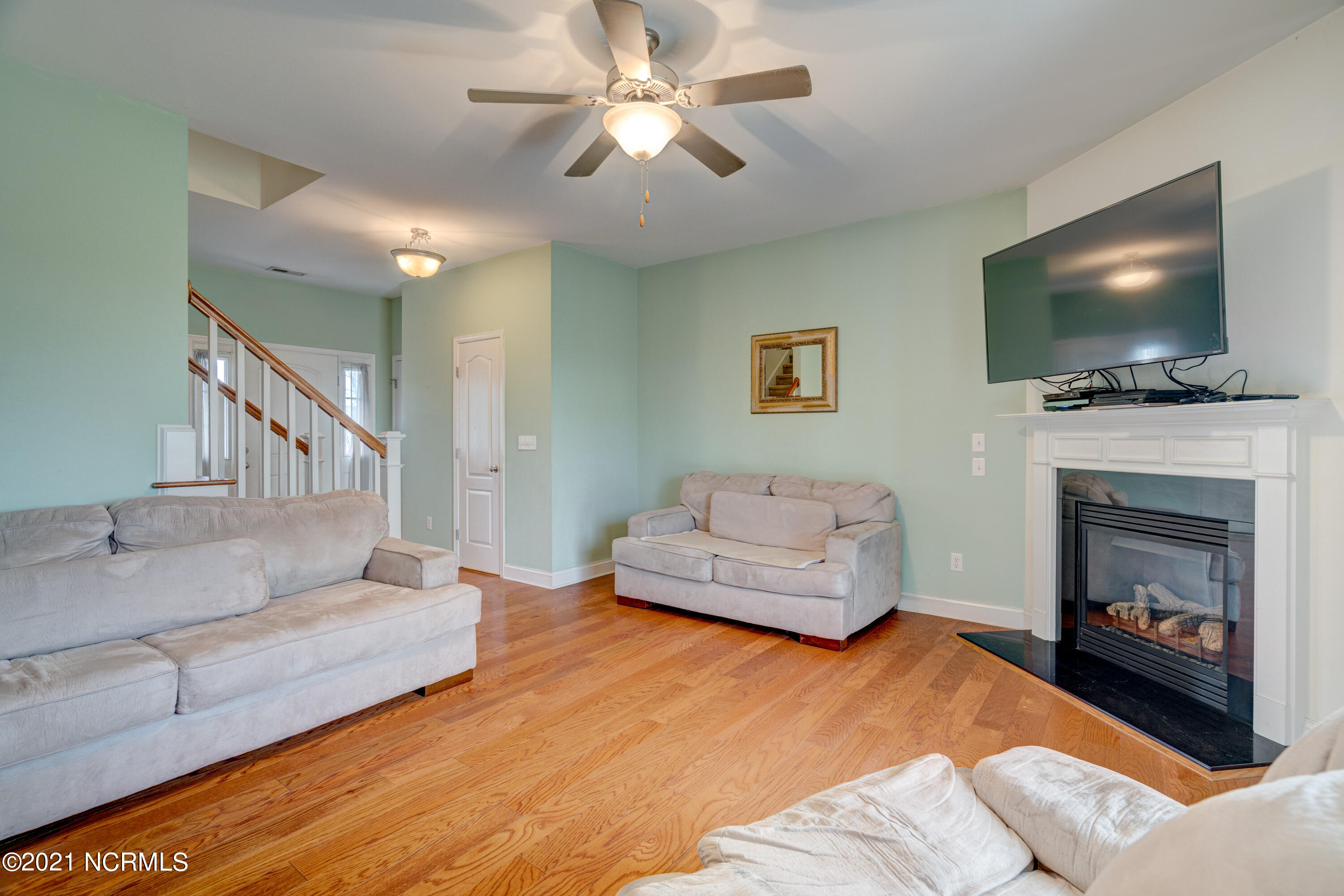 1703 Stones Edge Loop Road Wilmington, NC 28405 - Photo 5 of 31 1703StonesEdgeEdit-18