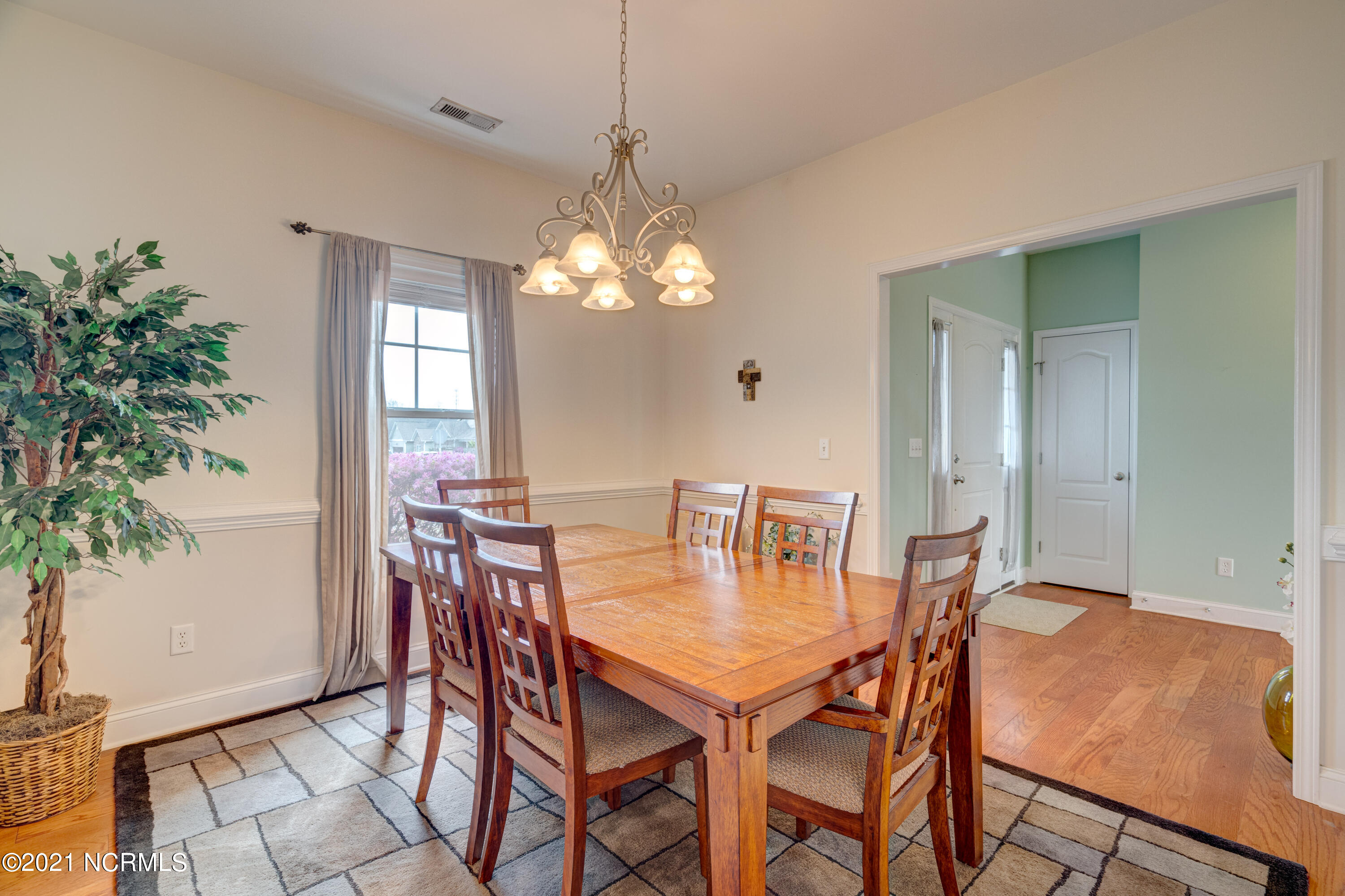 1703 Stones Edge Loop Road Wilmington, NC 28405 - Photo 8 of 31 1703StonesEdgeEdit-14