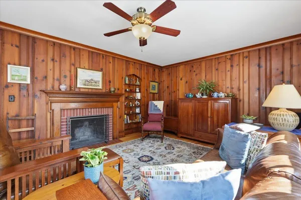 $650,000 | 453 Virginia, Madison, WI 53726