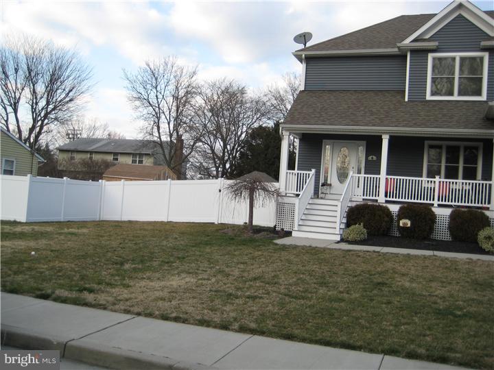 6 Lafayette Road Pennsville, NJ 08070 - Photo 2 of 12