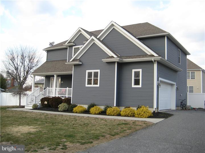 6 Lafayette Road Pennsville, NJ 08070 - Photo 3 of 12