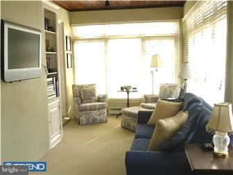 31 Penarth Road Bala Cynwyd, PA 19004 - Photo 6 of 12 Family Room