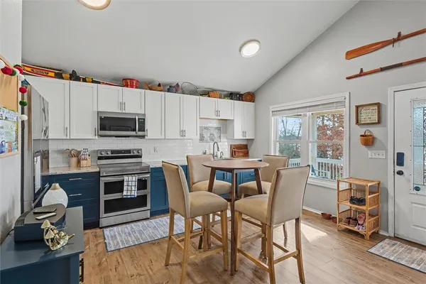 $299,900 | 135 Senecatu Drive, Waterloo, SC 29384