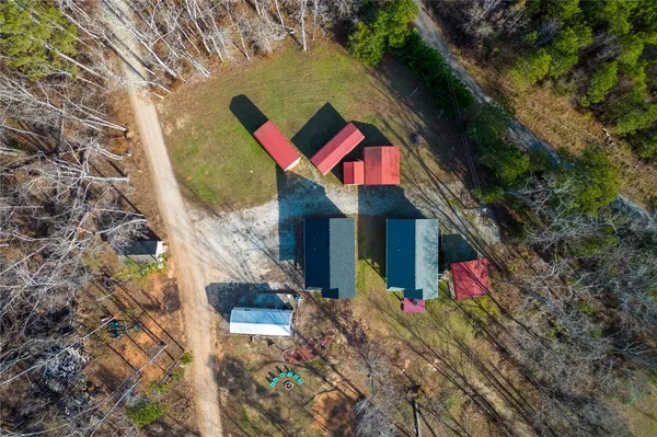 $299,900 | 135 Senecatu Drive, Waterloo, SC 29384