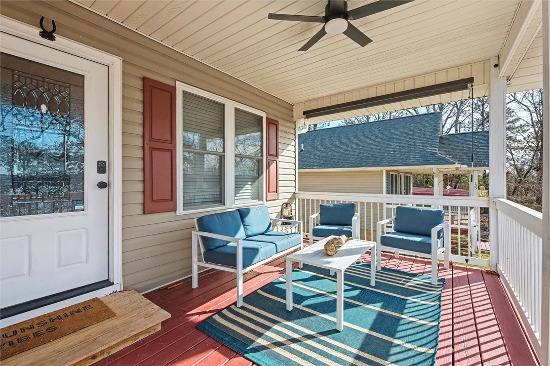 135 Senecatu Drive Waterloo, SC 29384 - Photo 4 of 42