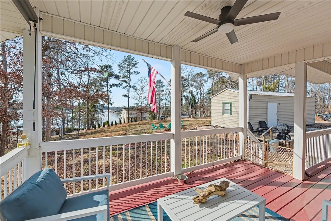 135 Senecatu Drive Waterloo, SC 29384 - Photo 6 of 42