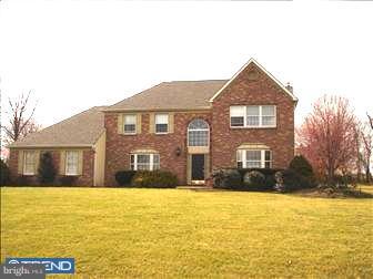 1090 Grenoble Road Warminster, PA 18974 - Photo 1 of 6 Exterior