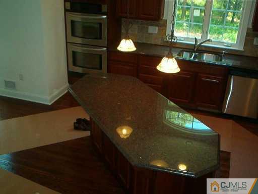 31 Major Road Monmouth Junction, NJ 08852 - Photo 3 of 7 Gallery Image 3