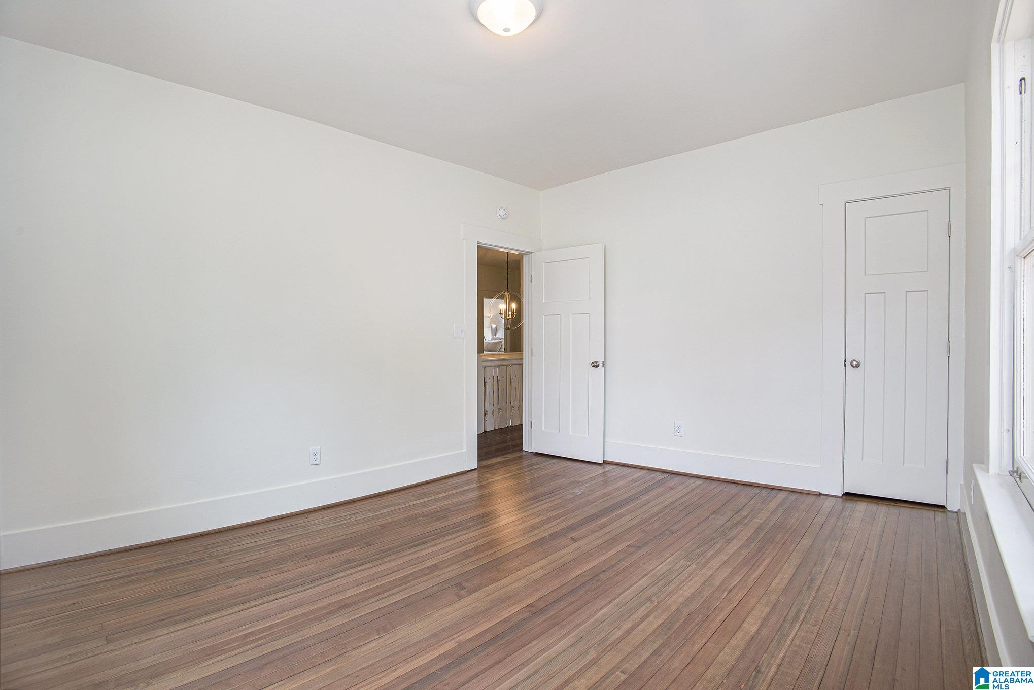 2984 Rhodes Circle South Birmingham, AL 35205 - Photo 33 of 39