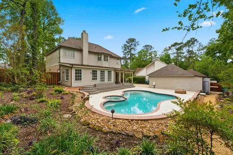 $625,000 | 34 Outervale Place, The Woodlands, TX 77381