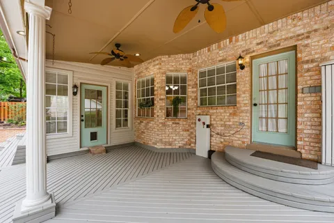 $625,000 | 34 Outervale Place, The Woodlands, TX 77381