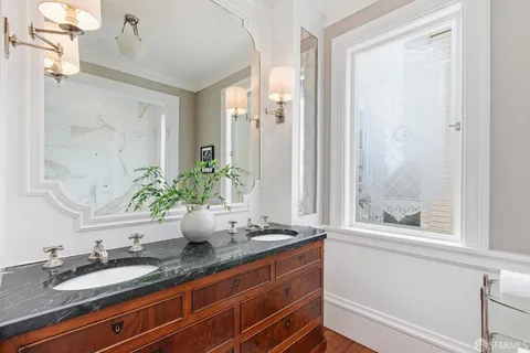$2,500,000 | 1242 Sacramento Street, Unit 1, San Francisco, CA 94108