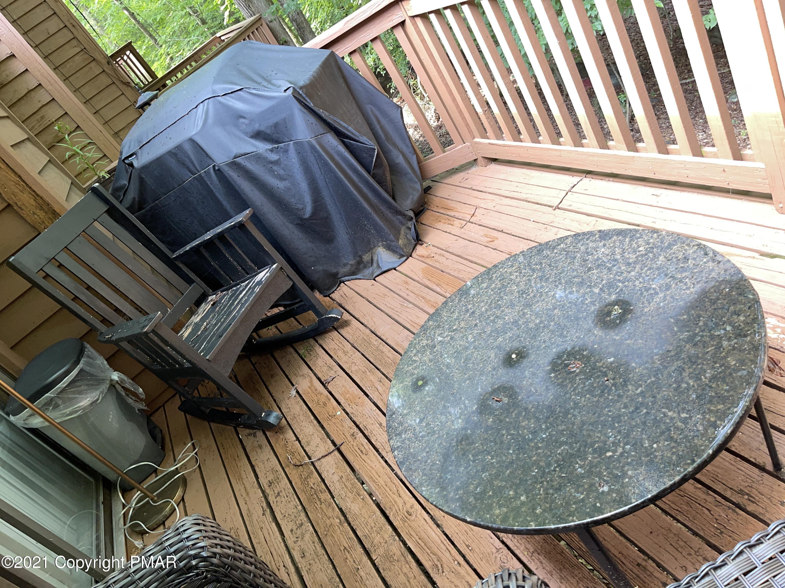 331 Crewe Court Bushkill, PA 18324 - Photo 29 of 30 Photo Jul 08, 3 58 52 PM