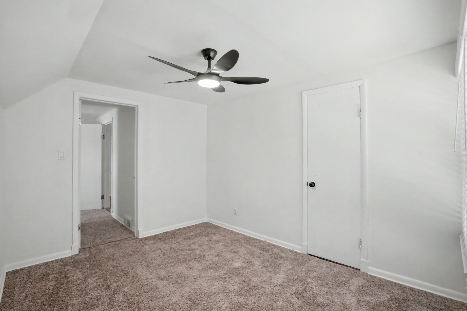 1713 North 5th Street Clinton, IA 52732 - Photo 20 of 24